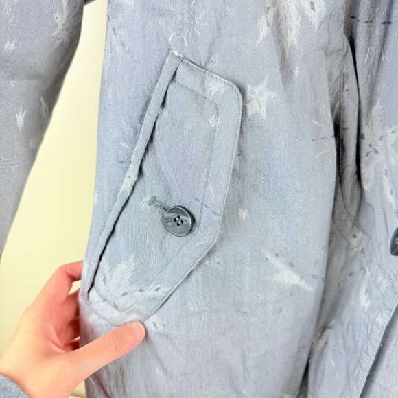 NWT Cyclone Down Coat Parka – Gray Snowflake Print, Faux-Fur Hood, Size M - Picture 7 of 16